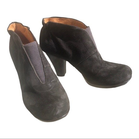 Naya Shoes - NEW NAYA Bara Suede Leather Booties Heels size 5